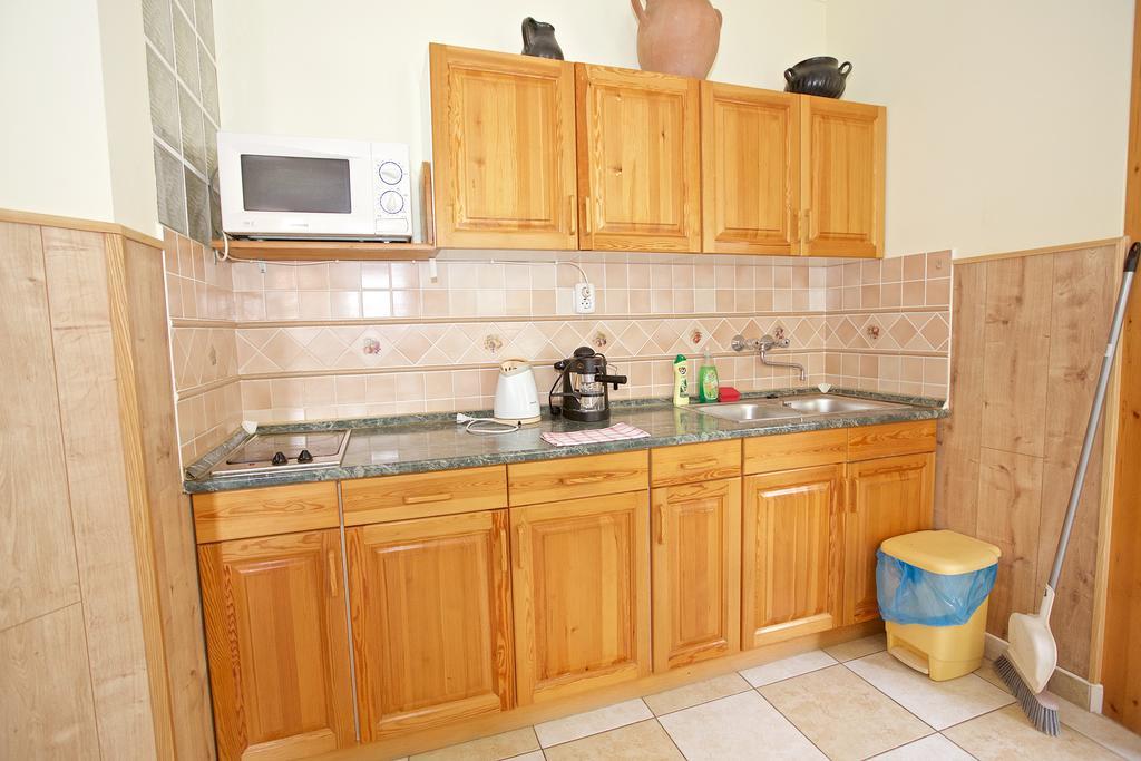 Harmonia Apartmanhaz Hajduszoboszlo Exterior photo